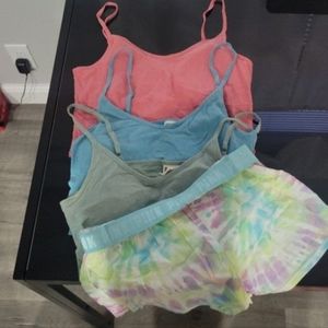 3 Speghetti strap tops and 1 shorts